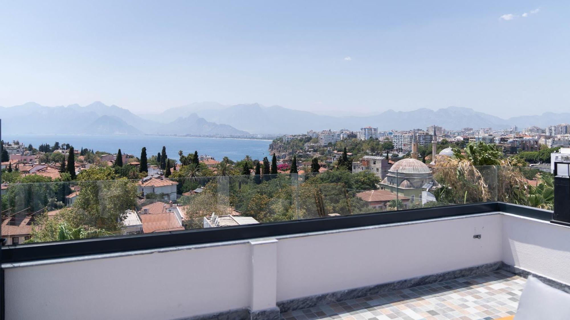 Just Inn City Αττάλεια Εξωτερικό φωτογραφία