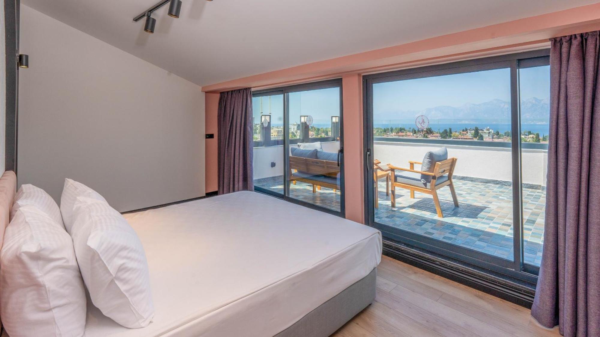 Just Inn City Αττάλεια Εξωτερικό φωτογραφία